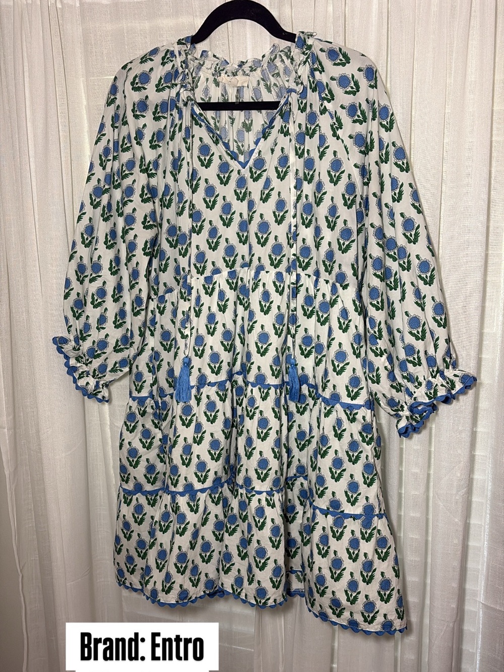 entro White Tiered Floral Tie-Front Dress with Blue & Green Print